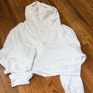 Aerie Light White Cropped Hooded Sweatshirt